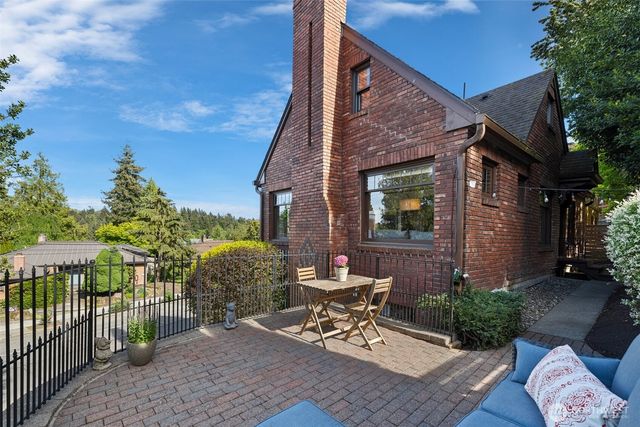 5505 Seward Park Avenue S, Seattle, WA 98118
