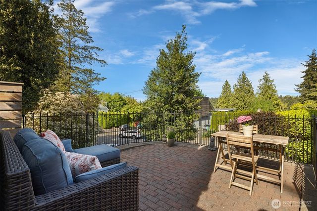5505 Seward Park Avenue S, Seattle, WA 98118