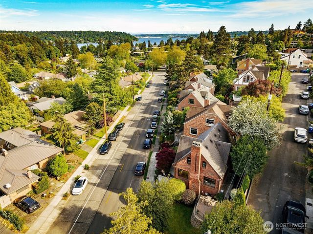 5505 Seward Park Avenue S, Seattle, WA 98118