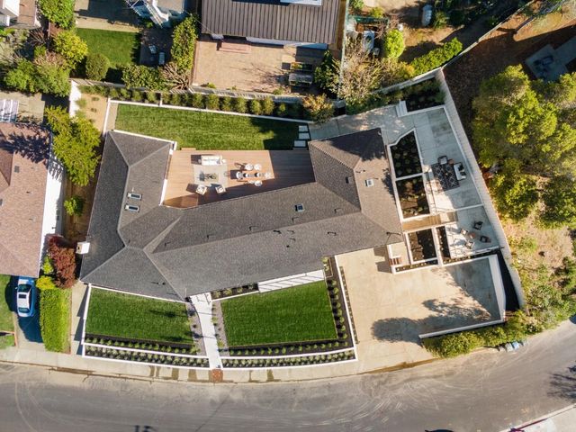 2741 Belmont Canyon Road, Belmont, CA 94002