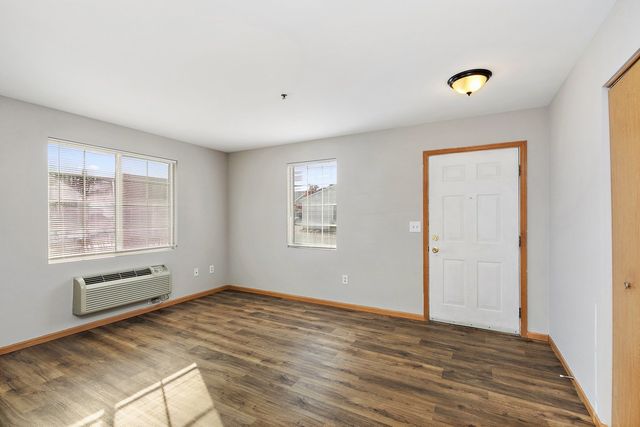 124 Bertram Drive A, Yorkville, IL 60560