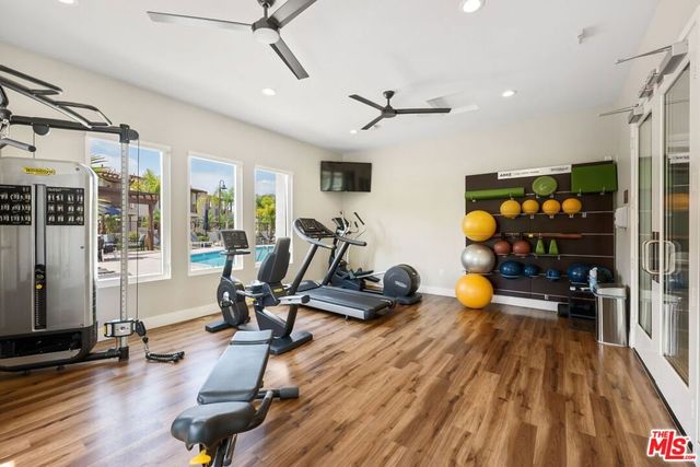 4428 Paxton Place Place, Calabasas, CA 91302