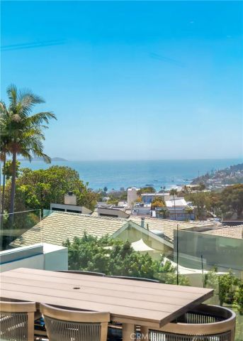 640 Temple Hills Drive, Laguna Beach, CA 92651