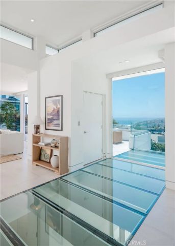 640 Temple Hills Drive, Laguna Beach, CA 92651