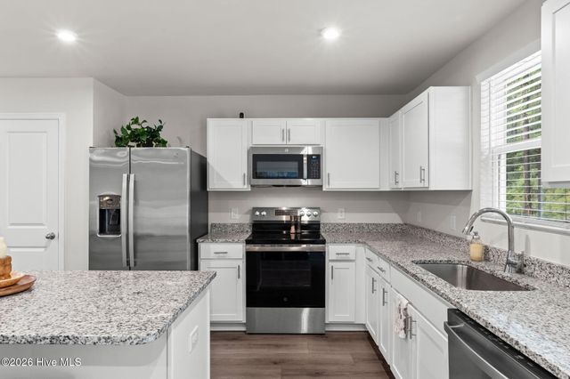 1081 Sharron Creek Drive, Shallotte, NC 28470