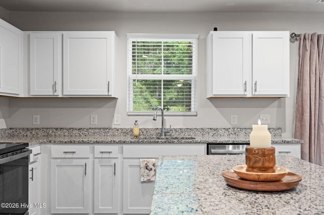 1081 Sharron Creek Drive, Shallotte, NC 28470