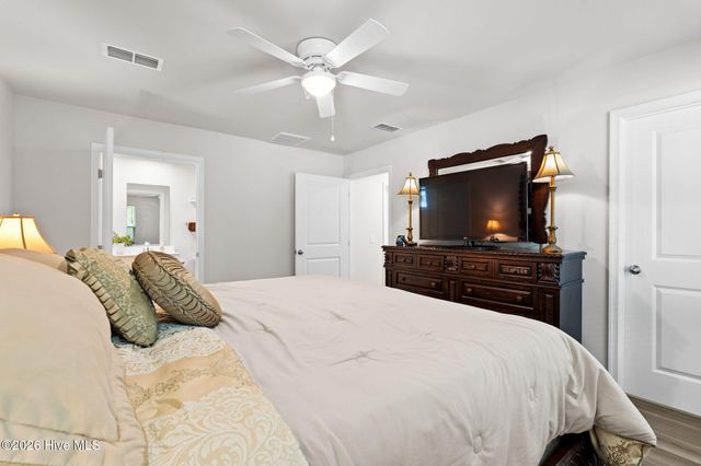 1081 Sharron Creek Drive, Shallotte, NC 28470