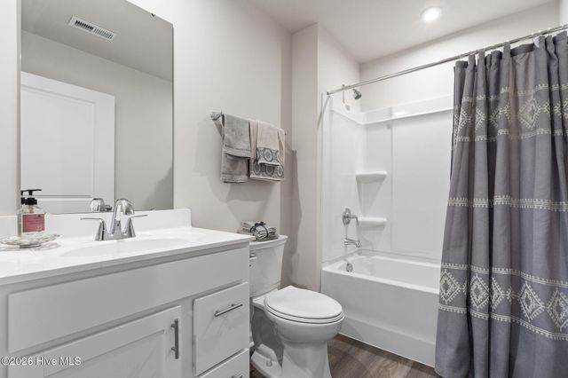 1081 Sharron Creek Drive, Shallotte, NC 28470