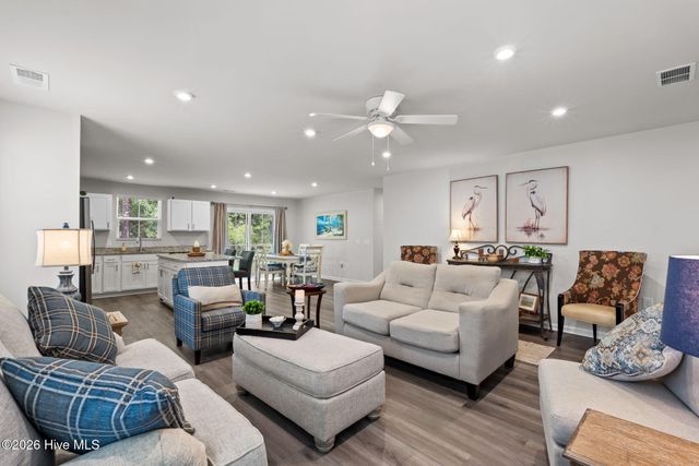 1081 Sharron Creek Drive, Shallotte, NC 28470