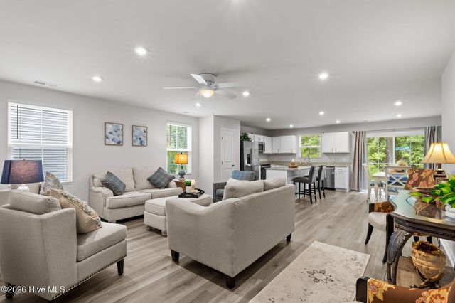 1081 Sharron Creek Drive, Shallotte, NC 28470