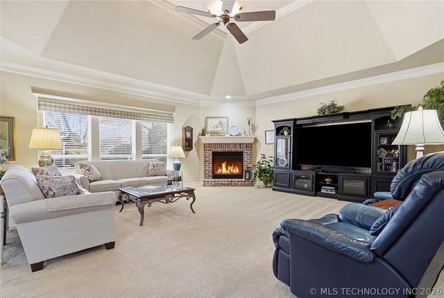 5711 E 110th Place, Tulsa, OK 74137