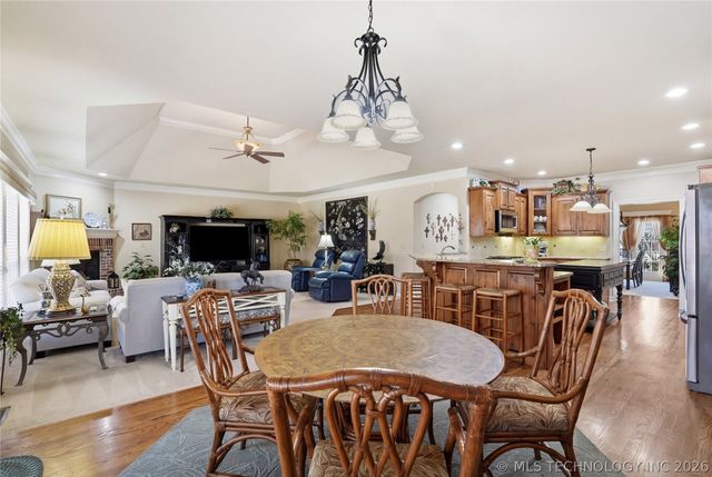 5711 E 110th Place, Tulsa, OK 74137