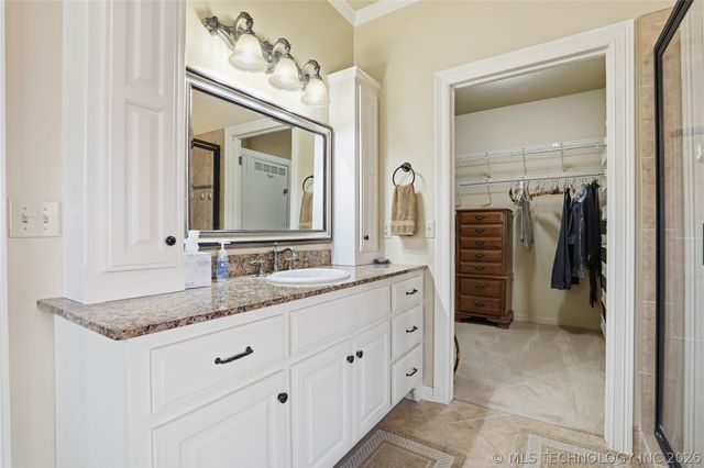 5711 E 110th Place, Tulsa, OK 74137