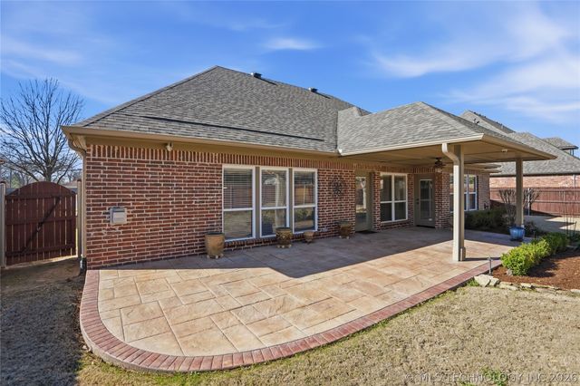 5711 E 110th Place, Tulsa, OK 74137