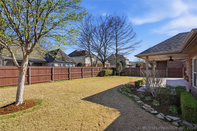 5711 E 110th Place, Tulsa, OK 74137