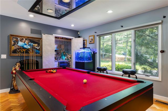 140 White Birch Circle, Scituate, RI 02831
