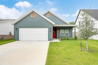 809 Stamps Avenue, Fort Worth, TX 76114