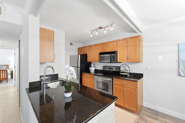 3321 HAVILAND COURT 104, Palm Harbor, FL 34684