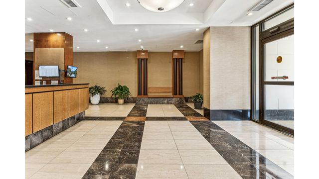 11817 Union Tpke Apt 21K, New York City, NY 11375