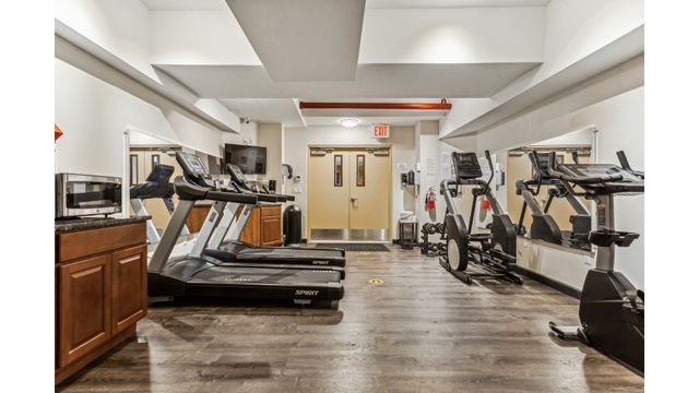 11817 Union Tpke Apt 21K, New York City, NY 11375