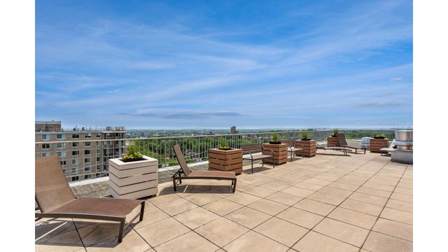 11817 Union Tpke Apt 21K, New York City, NY 11375