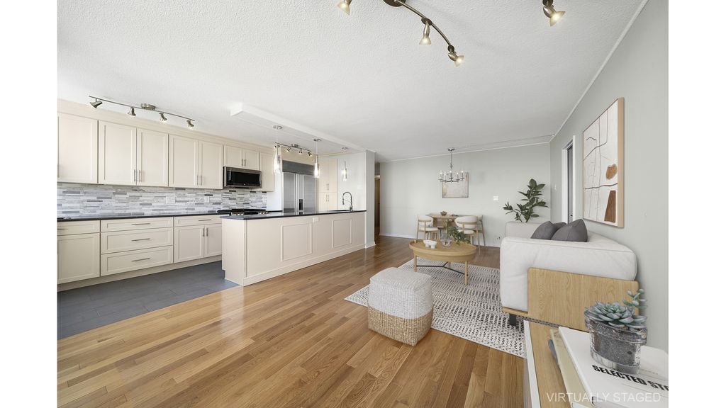 11817 Union Tpke Apt 21K, New York City, NY 11375