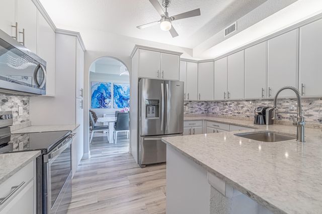 7972 W Exeter Blvd W W 101, Tamarac, FL 33321