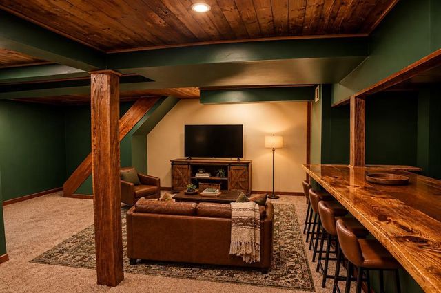 2908 6th Street, Eau Claire, WI 54703
