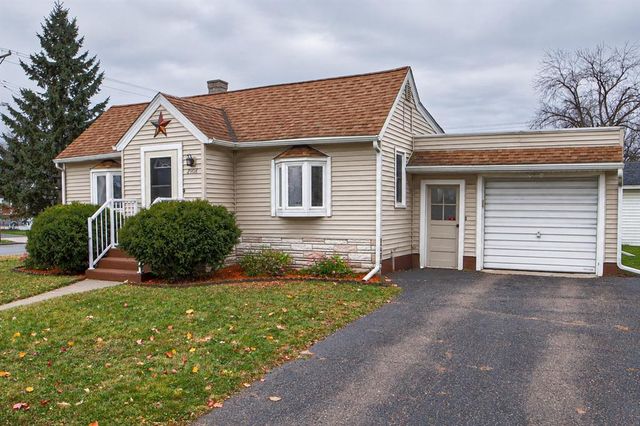 2908 6th Street, Eau Claire, WI 54703