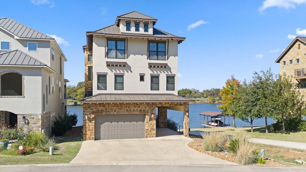 624 Waterside DR, Marble Falls, TX 78654