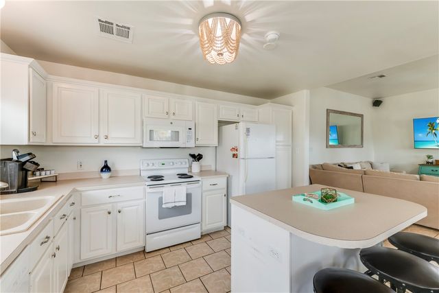 619 Parkplace, Port Aransas, TX 78373