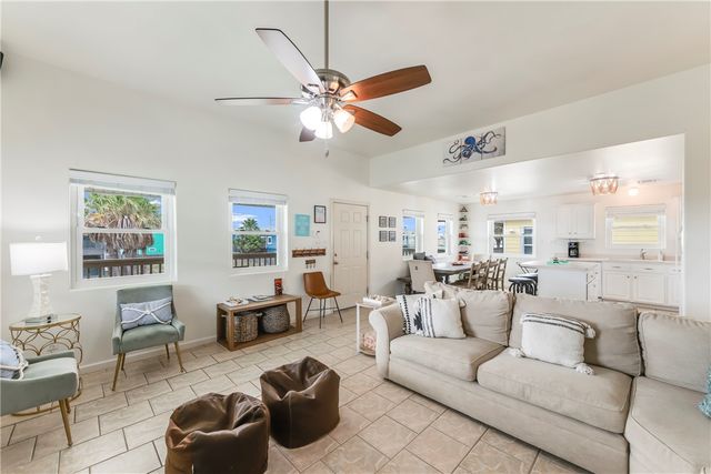 619 Parkplace, Port Aransas, TX 78373