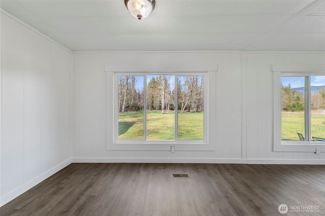 22398 Grip Road, Sedro Woolley, WA 98284