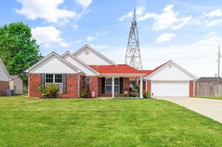 215 WOODSHIRE LN, Brighton, TN 38011