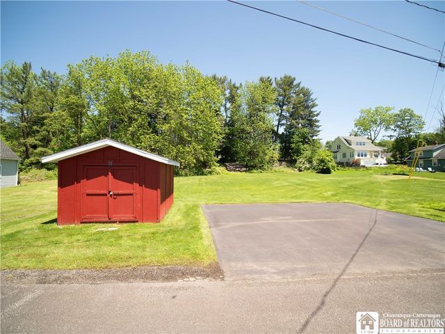 3527 Lake Street Street, Ellicott, NY 14701