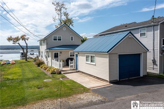 3527 Lake Street Street, Ellicott, NY 14701