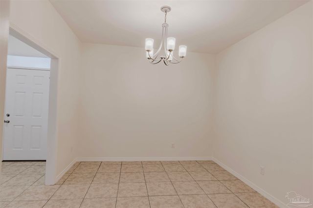 1560 Twin Pines Cir, Cantonment, FL 32533