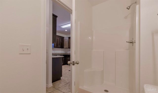 1560 Twin Pines Cir, Cantonment, FL 32533