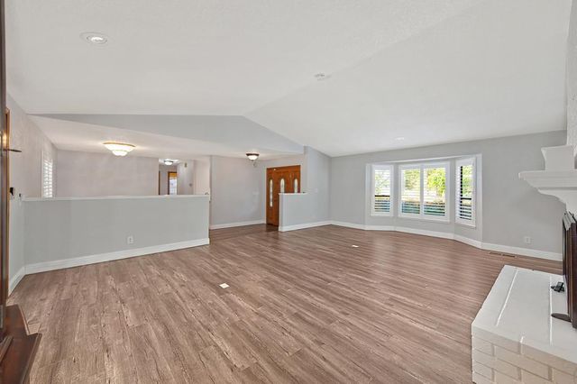 10039 Elk Grove Florin Rd, Elk Grove, CA 95624