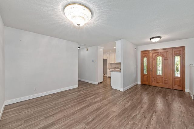 10039 Elk Grove Florin Rd, Elk Grove, CA 95624
