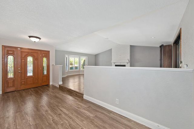 10039 Elk Grove Florin Rd, Elk Grove, CA 95624