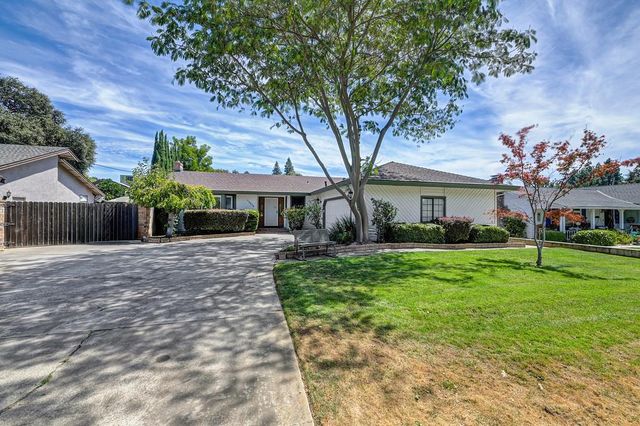 10039 Elk Grove Florin Rd, Elk Grove, CA 95624
