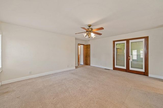 10039 Elk Grove Florin Rd, Elk Grove, CA 95624