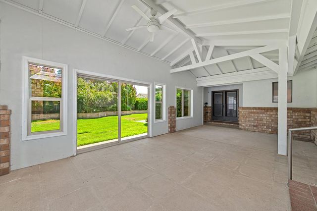 10039 Elk Grove Florin Rd, Elk Grove, CA 95624