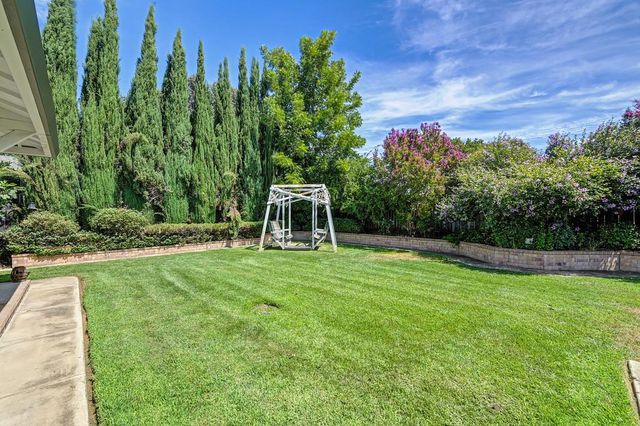 10039 Elk Grove Florin Rd, Elk Grove, CA 95624