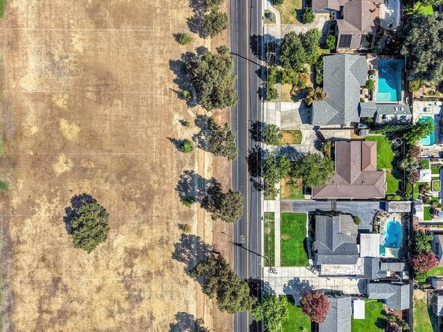 10039 Elk Grove Florin Rd, Elk Grove, CA 95624