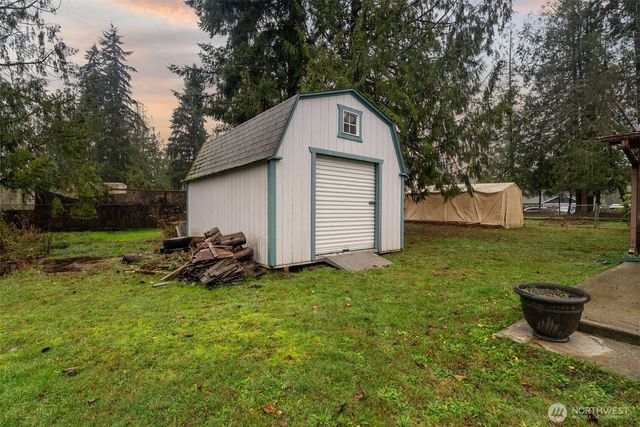 9208 321st Street Ct E, Eatonville, WA 98328