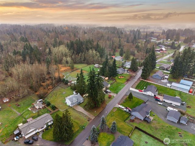 9208 321st Street Ct E, Eatonville, WA 98328