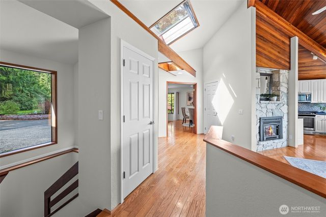 14581 NW Honeyhill Loop, Seabeck, WA 98380