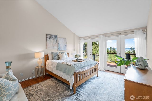 14581 NW Honeyhill Loop, Seabeck, WA 98380
